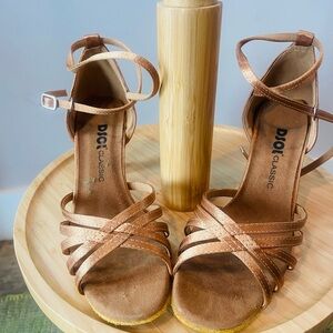 DJOI Classic Ballroom Latin Dance Shoes Bronze Satin Size 7 Never Worn